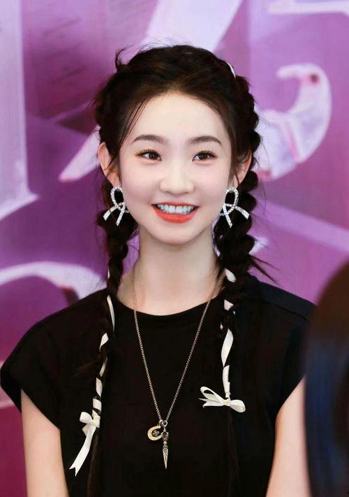 张艺凡娱乐爆料,揭秘明星幕后故事 第2张 张艺凡娱乐爆料,揭秘明星幕后故事 第2张