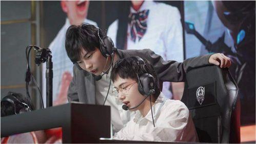 葛大爷爆料狼队视频大全,狼队视频大全背后的精彩瞬间